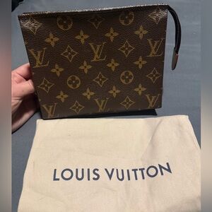 Louis Vuitton Brown Monogram Toiletry 19